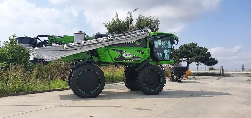 Sprayer autopropulsat Grim