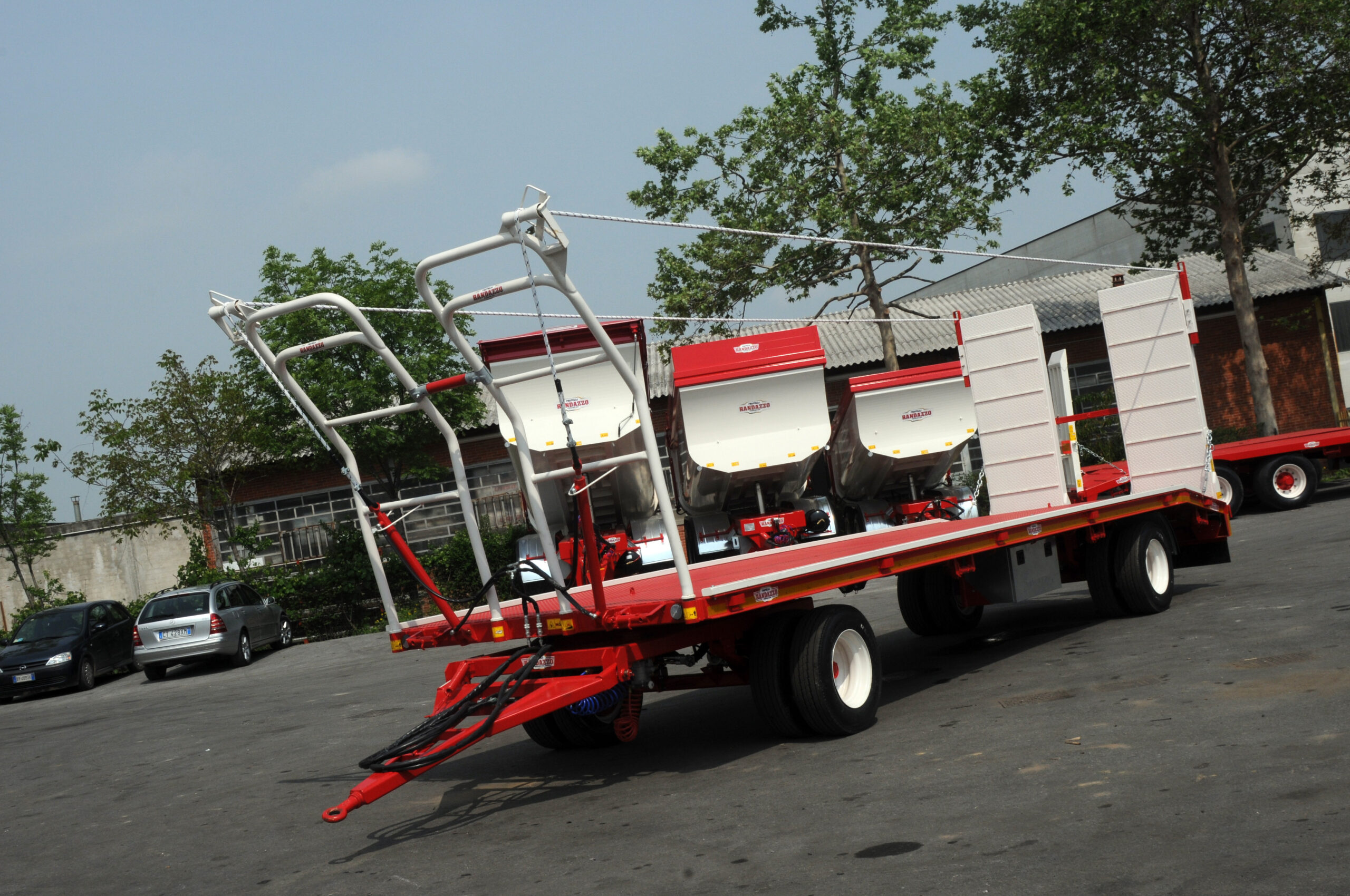 Trailer platformă Randazzo